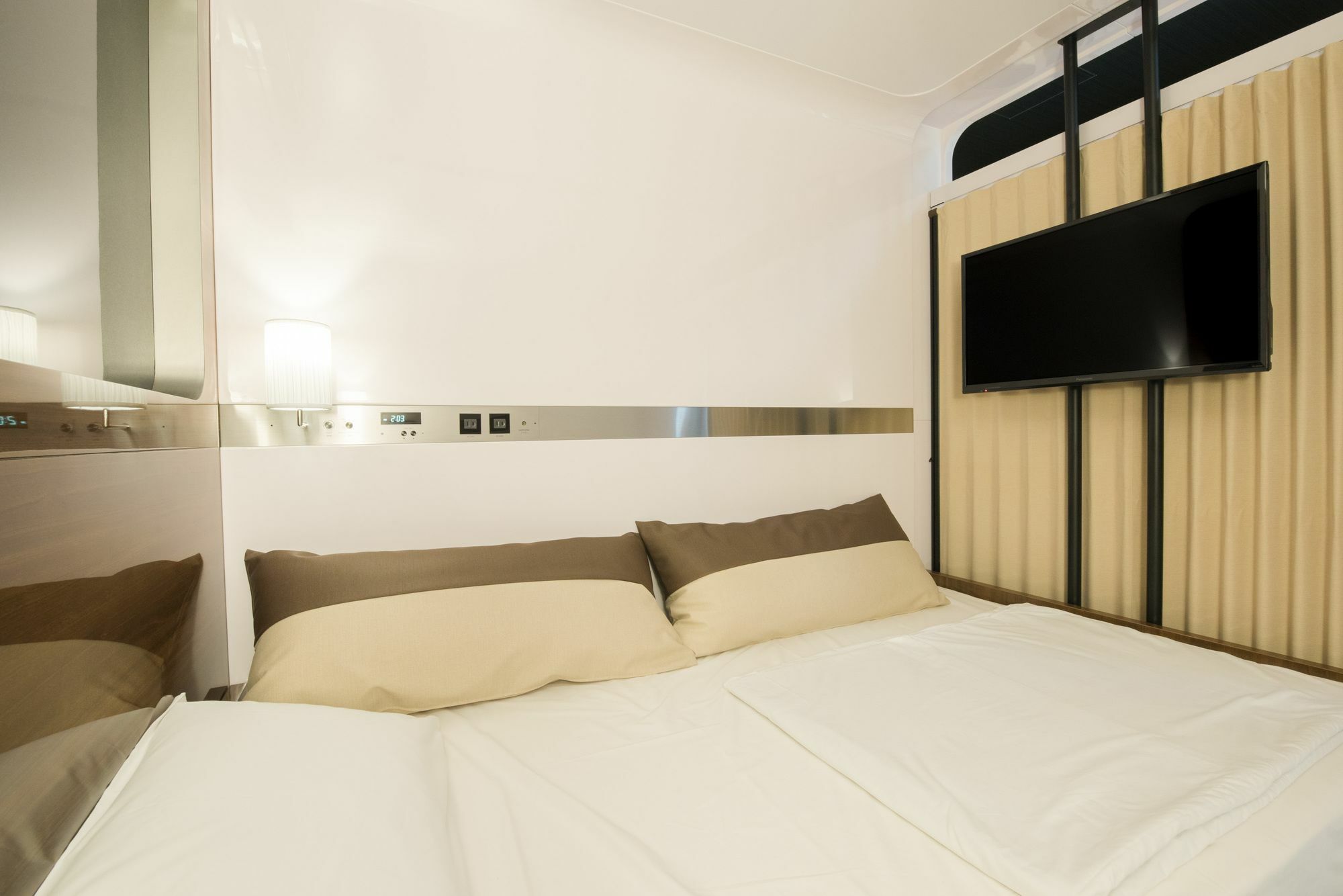 First Cabin Station Abenoso Hotel Osaka Luaran gambar